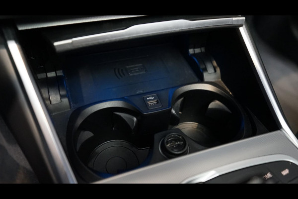 BMW 3-serie 330e High Executive M Sport-AUTOMAAT-BMW M 50 Jaar-CAMERA-KEYLESS-HUD-LASER-LEDER-H&K-PANO-WINTER