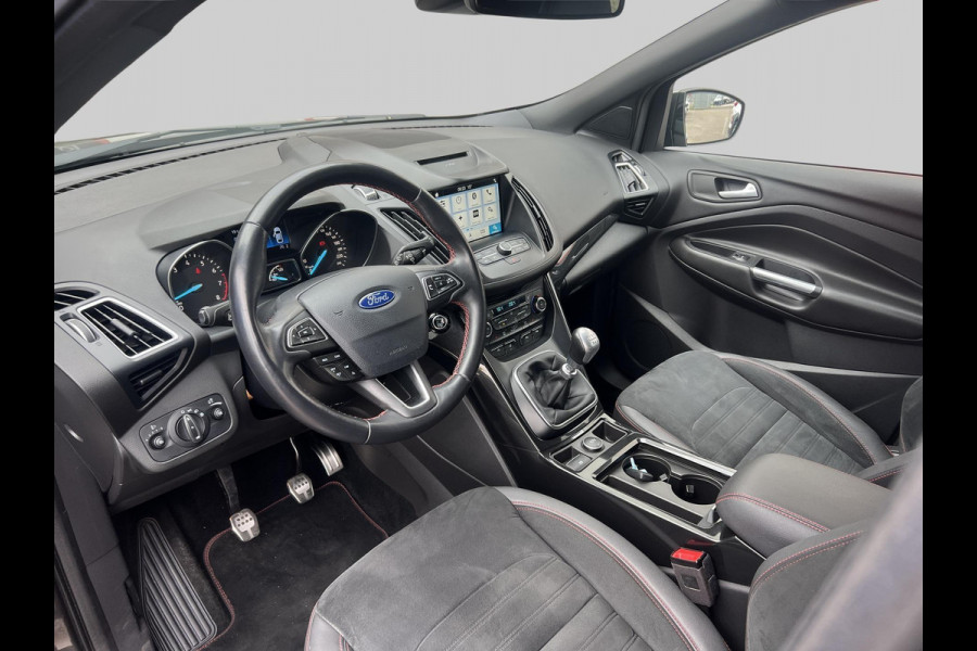 Ford Kuga 1.5 EcoBoost ST Line | 150PK | trekhaak | 2000KG trekgewicht
