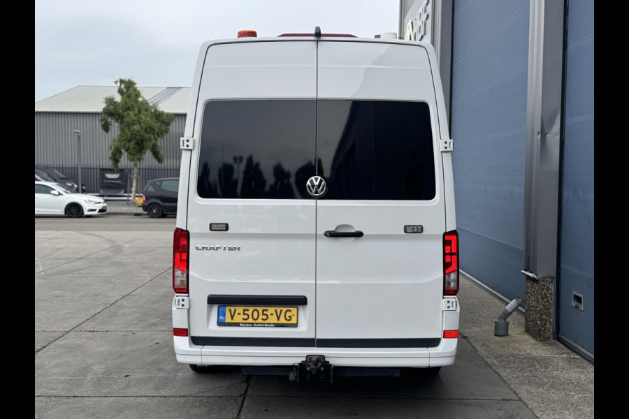 Volkswagen Crafter 35 2.0 TDI L3H3 Comfortline AIRCO / CRUISE CONTROLE / SIDE BARS / TREKHAAK