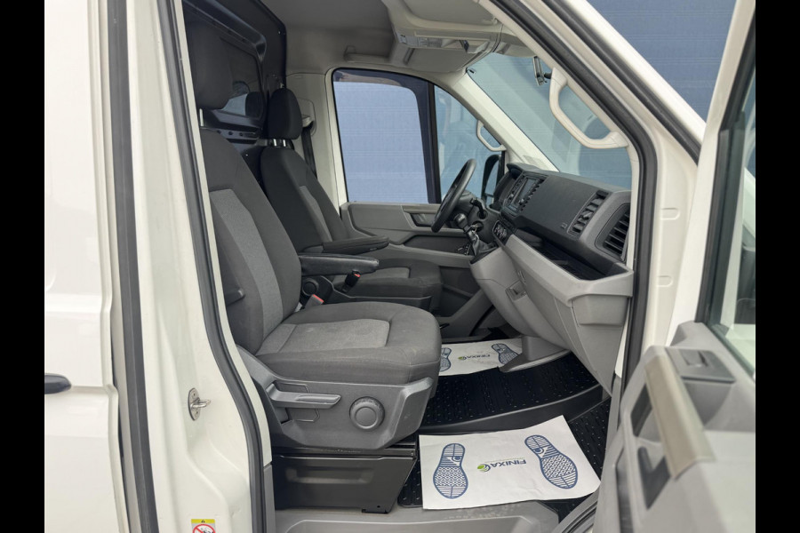 Volkswagen Crafter 35 2.0 TDI L3H3 Comfortline AIRCO / CRUISE CONTROLE / SIDE BARS / TREKHAAK