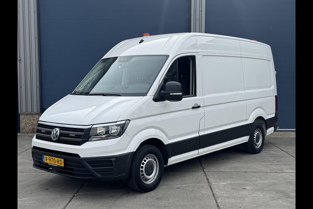 Volkswagen Crafter 35 2.0 TDI L3H3 EL Trendline AIRCO / CRUISE CONTROLE / TREKHAAK / 3 ZITS Volkswagen Crafter 35 2.0 TDI L3H3 EL Trendline AIRCO / CRUISE CONTROLE / TREKHAAK / 3 ZITS