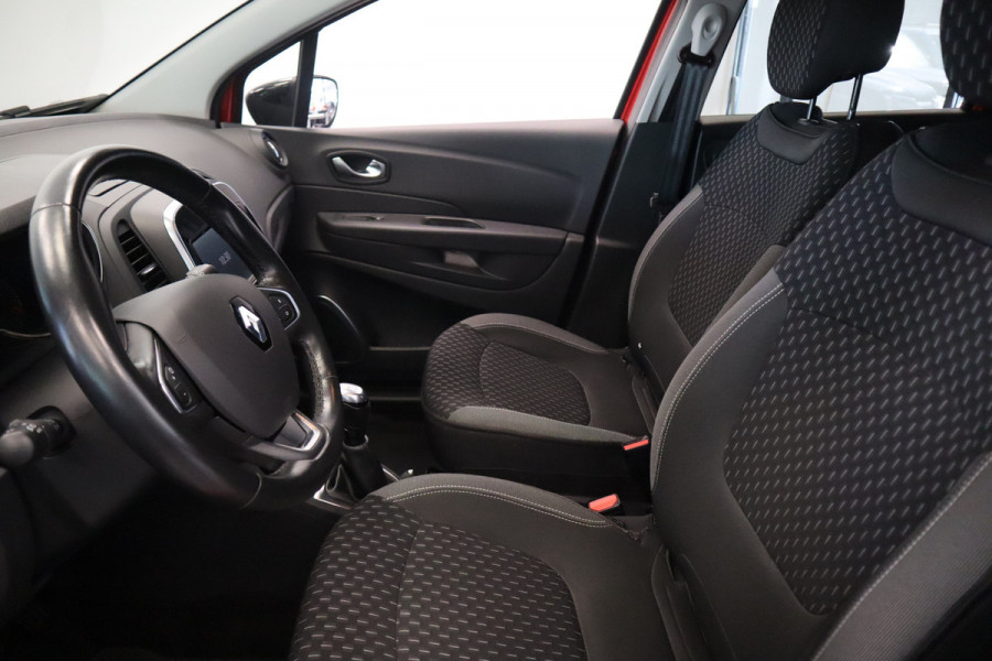 Renault Captur 0.9 TCe Intens Navigatie 17 LMV Climate Control Cruise Control Two tone lak