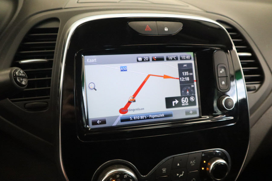 Renault Captur 0.9 TCe Intens Navigatie 17 LMV Climate Control Cruise Control Two tone lak