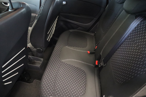 Renault Captur 0.9 TCe Intens Navigatie 17 LMV Climate Control Cruise Control Two tone lak