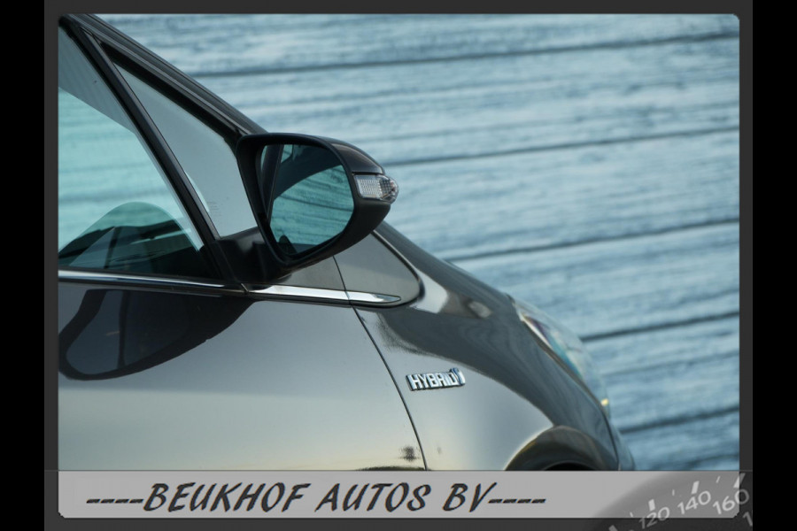 Toyota Yaris 1.5 Hybrid Sport Automaat Navigatie Camera Pdc
