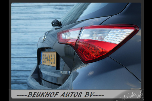 Toyota Yaris 1.5 Hybrid Sport Automaat Navigatie Camera Pdc