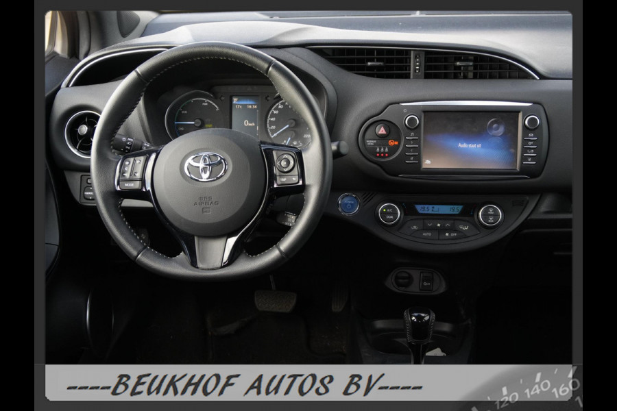 Toyota Yaris 1.5 Hybrid Sport Automaat Navigatie Camera Pdc