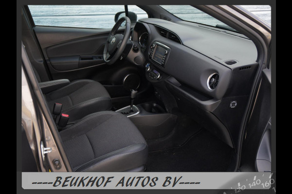 Toyota Yaris 1.5 Hybrid Sport Automaat Navigatie Camera Pdc