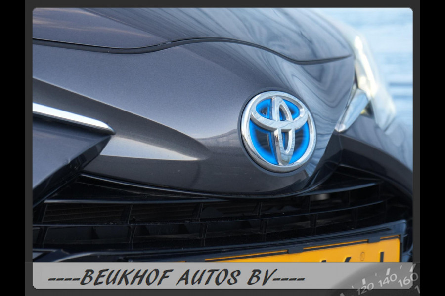 Toyota Yaris 1.5 Hybrid Sport Automaat Navigatie Camera Pdc