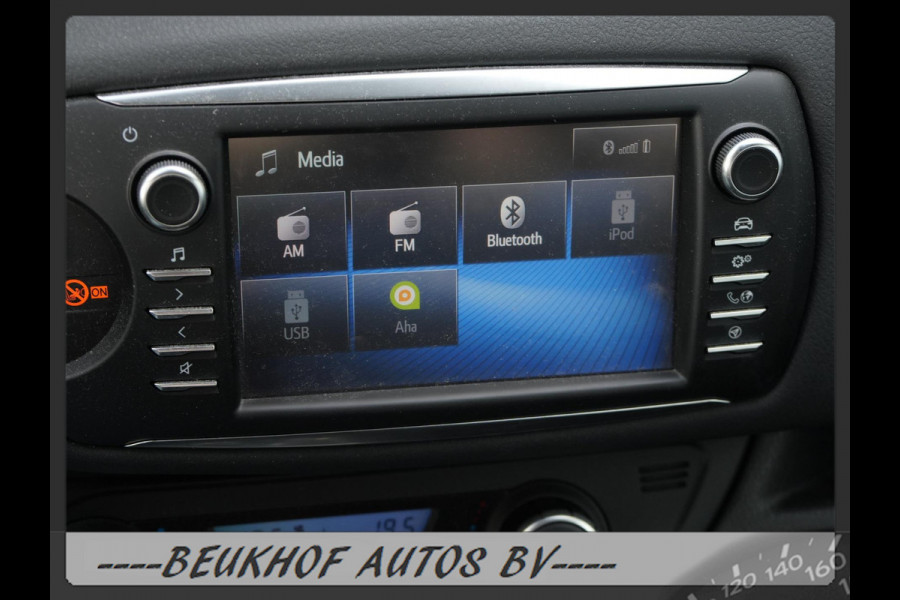 Toyota Yaris 1.5 Hybrid Sport Automaat Navigatie Camera Pdc