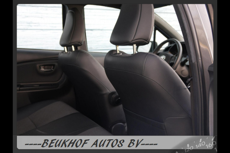 Toyota Yaris 1.5 Hybrid Sport Automaat Navigatie Camera Pdc