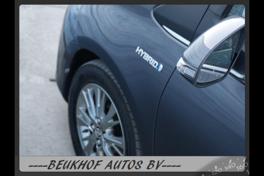 Toyota Yaris 1.5 Hybrid Sport Automaat Navigatie Camera Pdc