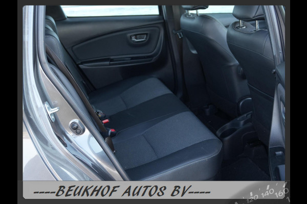 Toyota Yaris 1.5 Hybrid Sport Automaat Navigatie Camera Pdc