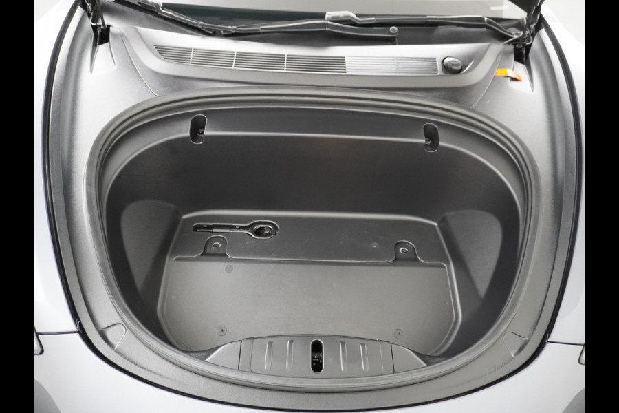 Tesla Model 3 RWD SR+ 60kWh 325PK 19" FSD-3 Computer AutoPilot Leder PanoDak Adaptive-Cruise Lmv 18" Camera's Elektr.-Stuur+Stoelen+Spiegels+G Navi LED Comfortstoelen ACC DAB Voorverwarmen interieur via App Keyless via Telefoonsleutel One-Pedal-Drive Origineel Nederlandse auto tot 11kw laden thuis! Garantie Accu tot  11-12-2027 max 160.000km 1.584kg licht!