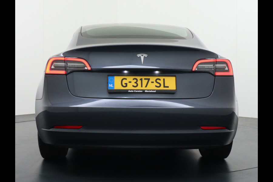 Tesla Model 3 RWD SR+ 60kWh 325PK 19" FSD-3 Computer AutoPilot Leder PanoDak Adaptive-Cruise Lmv 18" Camera's Elektr.-Stuur+Stoelen+Spiegels+G Navi LED Comfortstoelen ACC DAB Voorverwarmen interieur via App Keyless via Telefoonsleutel One-Pedal-Drive Origineel Nederlandse auto tot 11kw laden thuis! Garantie Accu tot  11-12-2027 max 160.000km 1.584kg licht!