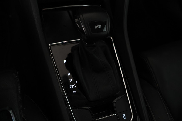 Škoda Karoq 1.0 TSI Ambition Business Automaat, Navigatie, Leer, Climate,
