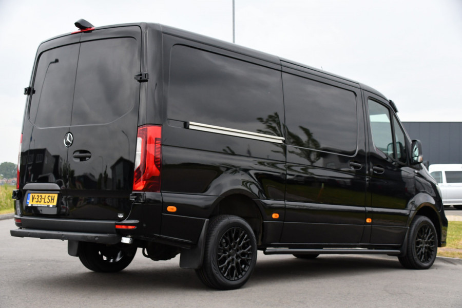Mercedes-Benz Sprinter 319 3.0 CDI L2H1 AMG Edition Adaptieve Cruise, 360 Camera, LED, Leder, 10,5" Mbux, NAVI, Carplay, Stoelverwarming, BOM VOL!