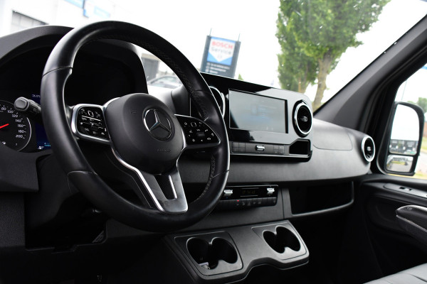 Mercedes-Benz Sprinter 319 3.0 CDI L2H1 AMG Edition Adaptieve Cruise, 360 Camera, LED, Leder, 10,5" Mbux, NAVI, Carplay, Stoelverwarming, BOM VOL!