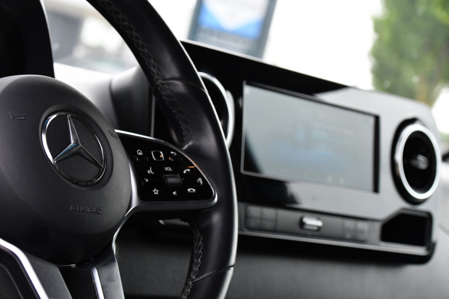 Mercedes-Benz Sprinter 319 3.0 CDI L2H1 AMG Edition Adaptieve Cruise, 360 Camera, LED, Leder, 10,5" Mbux, NAVI, Carplay, Stoelverwarming, BOM VOL!