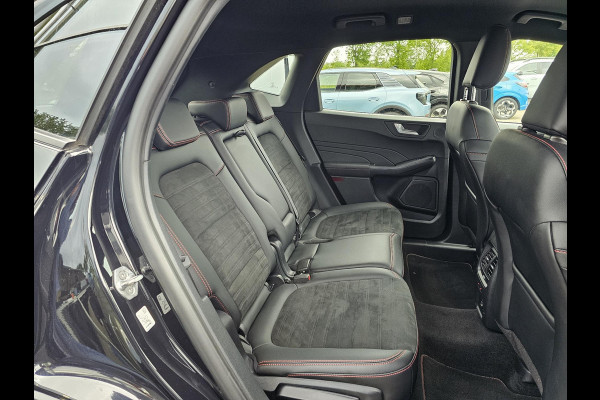 Ford Kuga 1.5 EcoBoost ST-Line 150pk | Winter Pack | Camera | Navigatie | Half leder | Full led | Rode remklauwen