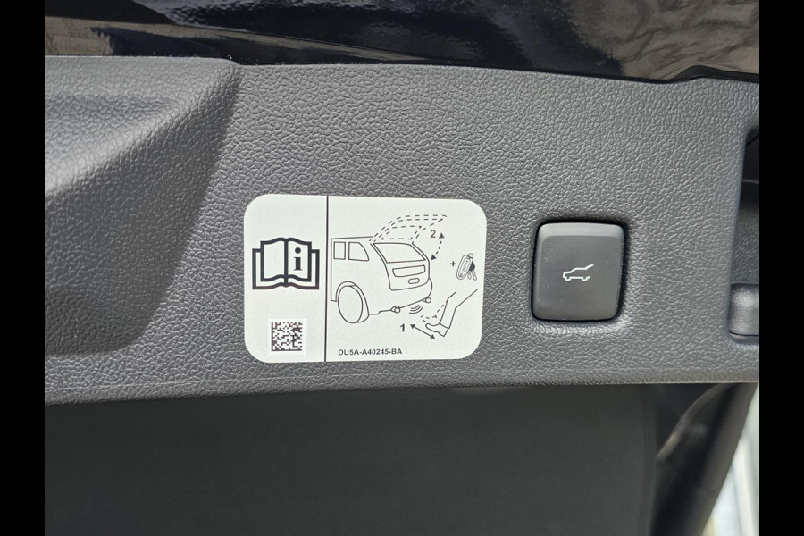 Ford Kuga 1.5 EcoBoost ST-Line 150pk | Winter Pack | Camera | Navigatie | Half leder | Full led | Rode remklauwen