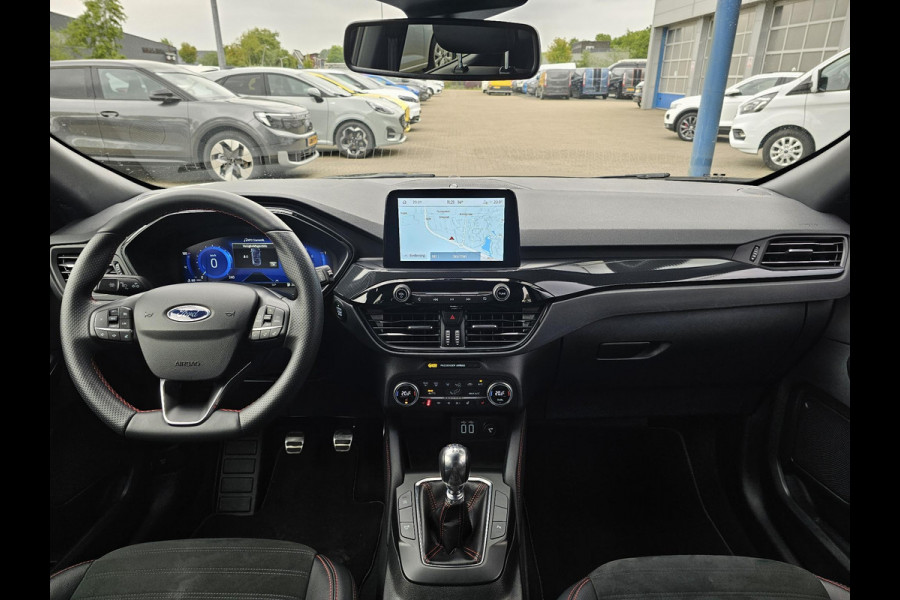 Ford Kuga 1.5 EcoBoost ST-Line 150pk | Winter Pack | Camera | Navigatie | Half leder | Full led | Rode remklauwen
