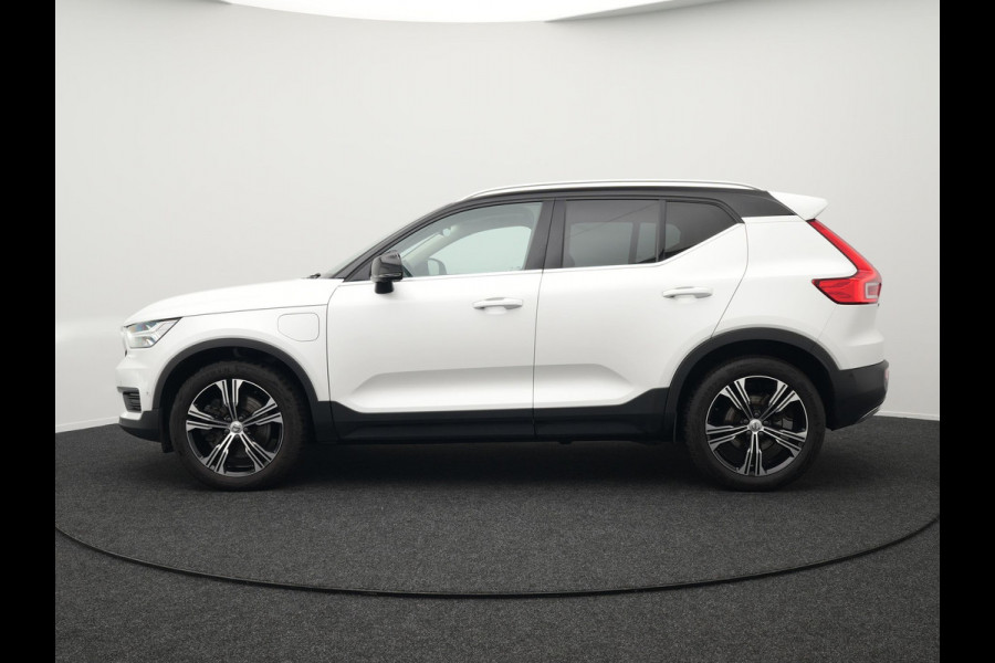Volvo XC40 T4 Recharge Inscription Plug In Hybrid 211pk PHEV | Adaptive Cruise | Lederen Sportstoelen Memory | 360 Camera | Apple Carplay | Stuurverwarming | 18"L.M | DAB |