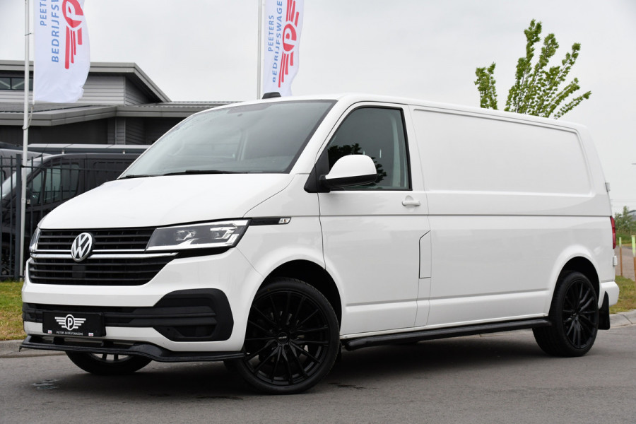 Volkswagen Transporter 2.0 TDI L2H1 30 Bulli Edition Adaptieve Cruise, Camera, Carplay, LED, Automaat, Stoelverwarming, Multimedia, 150PK, Uniek!