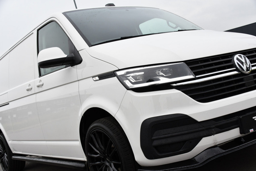 Volkswagen Transporter 2.0 TDI L2H1 30 Bulli Edition Adaptieve Cruise, Camera, Carplay, LED, Automaat, Stoelverwarming, Multimedia, 150PK, Uniek!