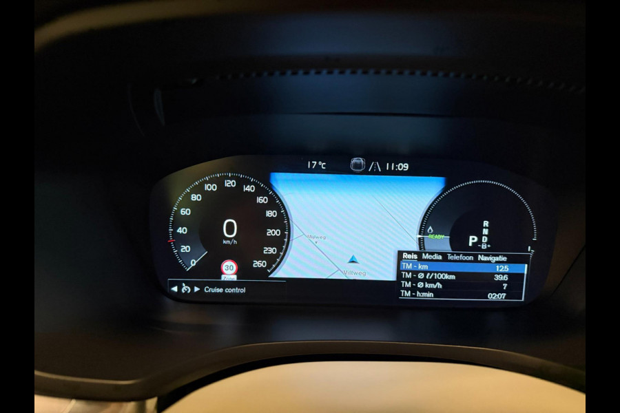 Volvo V60 2.0 T6 Recharge AWD R-Design NAVI/DAB/LED/LEDER/H-KARDON/STOEL-M///