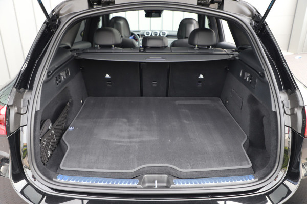 Mercedes-Benz GLC 300e AMG 4-Matic Aut9 | 313PK | Achterasbesturing | Luchtvering | Head-up | Keyles-go | Pano | Burmester | Distronic | Leder | D