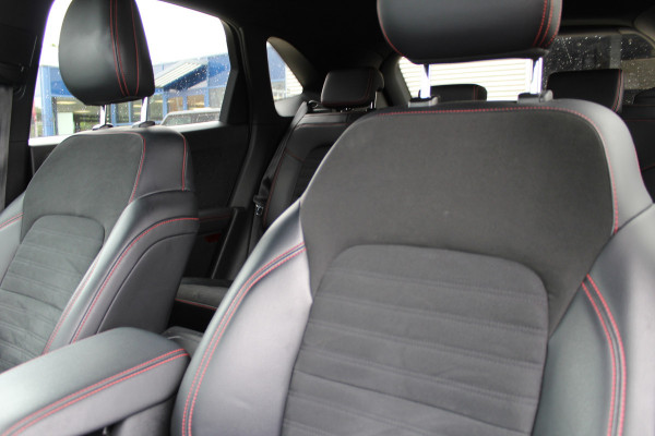 Ford Kuga 2.5 PHEV ST-Line X | Origin NL | BLIS | Trekhaak | B&O | Head-up | Styling Pack | Adaptieve cruise