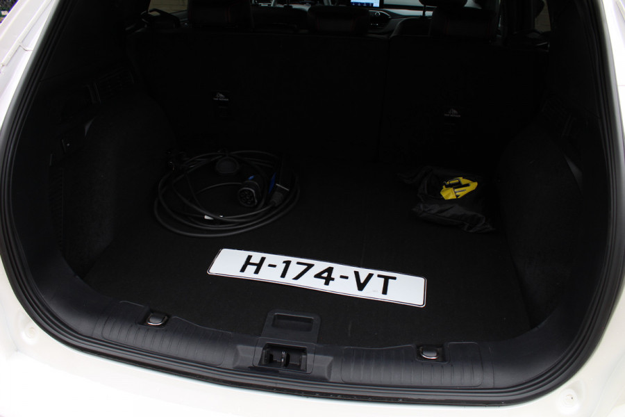 Ford Kuga 2.5 PHEV ST-Line X | Origin NL | BLIS | Trekhaak | B&O | Head-up | Styling Pack | Adaptieve cruise