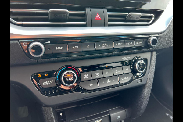 Kia e-Niro ExecutiveLine 64 kWh | Facelift Model | Camera | Apple Carplay | JBL | Cruise Control | Dealeronderhouden |