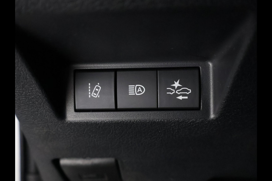 Toyota Yaris 1.5 HYBRID DESIGN SPORT BI-TONE AUTOMAAT CLOUD NAVIGATIE. BIJNA 2020.CAMERA. GARANTIE TOT 2030