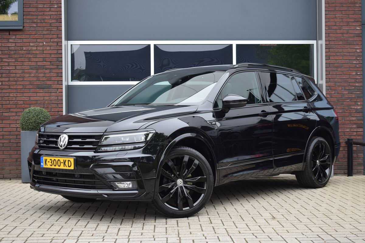 Volkswagen Tiguan Allspace 1.5 TSI DSG R-line 7-Persoons Volkswagen Tiguan Allspace 1.5 TSI DSG R-line 7-Persoons
