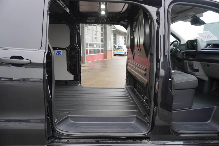Ford Transit Custom 320L 2.0 TDCI 170PK L2H1 Trend 4x4 Automaat Nr. V143 | Airco | Navi | Adap.Cruise | Blis| LM velgen