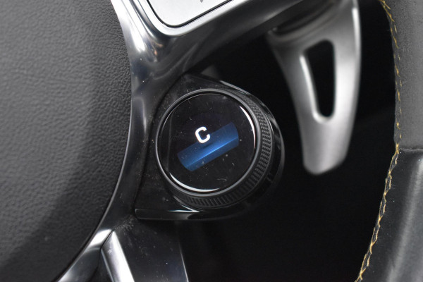 Mercedes-Benz A-Klasse AMG A45 S 4MATIC+ Premium Plus Pano Keyless