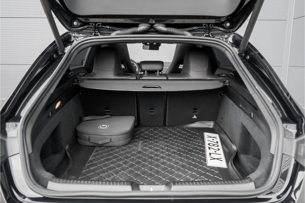 Mercedes-Benz CLA-Klasse Shooting Brake 250 e AMG Night Pano Burmester Facelift Trekhaak