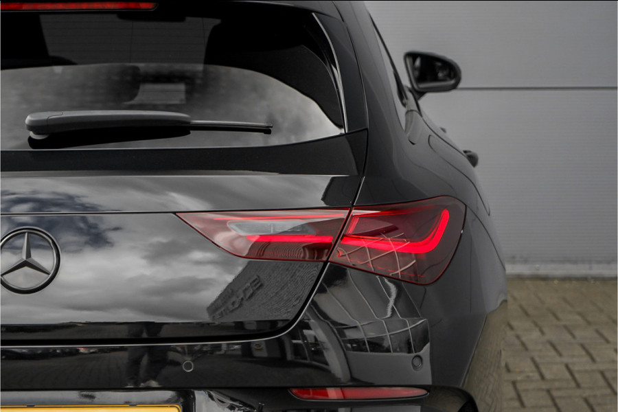 Mercedes-Benz CLA-Klasse Shooting Brake 250 e AMG Night Pano Burmester Facelift Trekhaak