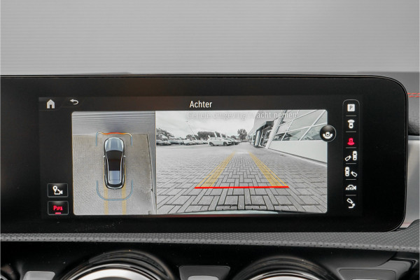 Mercedes-Benz CLA-Klasse Shooting Brake 250 e AMG Night Pano Burmester Facelift Trekhaak