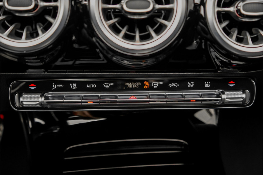 Mercedes-Benz CLA-Klasse Shooting Brake 250 e AMG Night Pano Burmester Facelift Trekhaak