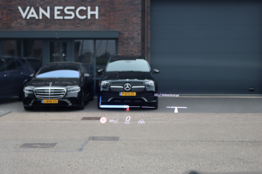 Mercedes-Benz GLE Coupé AMG 53 Hybrid 4MATIC+ Premium Aut9 | Facelift | 'Manufaktur' | Airmatic | Distronic | Carbon | Panoramadak | Massage | Trekhaak | Vlakkenverwarming | HUD | Stoelventilatie | Luchtkwaliteitspakket |