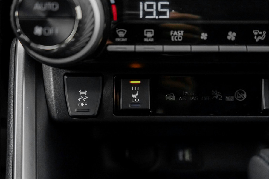 Toyota RAV4 2.5 Hybrid AWD Executive Leder Camera Trekhaak 19"