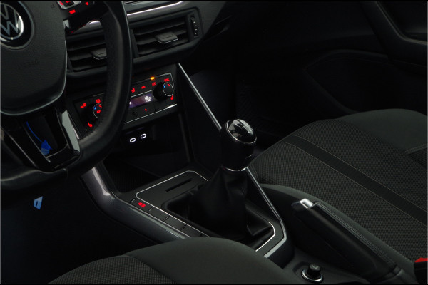Volkswagen Polo 1.0 TSI > 110pk/Zeer netjes!/All season banden/Stoelverwarming/Digitale cockpit