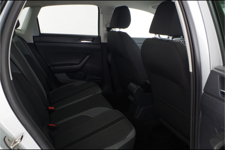 Volkswagen Polo 1.0 TSI > 110pk/Zeer netjes!/All season banden/Stoelverwarming/Digitale cockpit