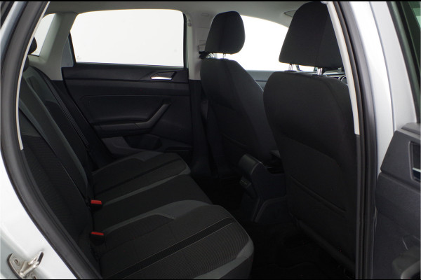 Volkswagen Polo 1.0 TSI > 110pk/Zeer netjes!/All season banden/Stoelverwarming/Digitale cockpit