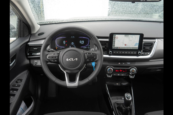 Kia Stonic 1.0 T-GDi MHEV DynamicLine ANWB Private Lease v.a € 364 | Navigatie | PDC |