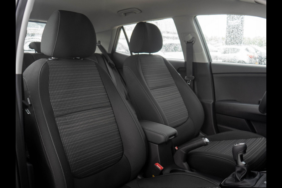 Kia Stonic 1.0 T-GDi MHEV DynamicLine ANWB Private Lease v.a € 364 | Navigatie | PDC |