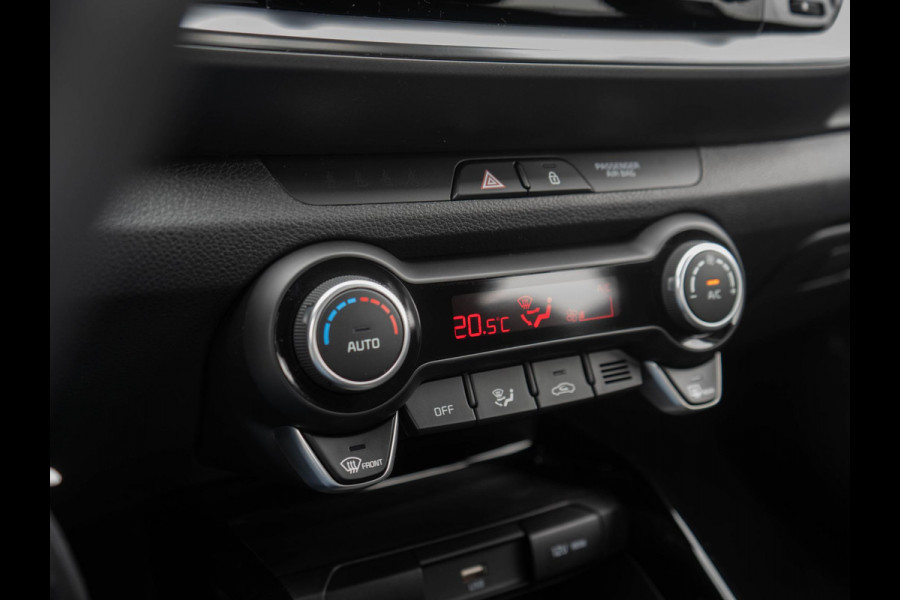 Kia Stonic 1.0 T-GDi MHEV DynamicLine ANWB Private Lease v.a € 364 | Navigatie | PDC |